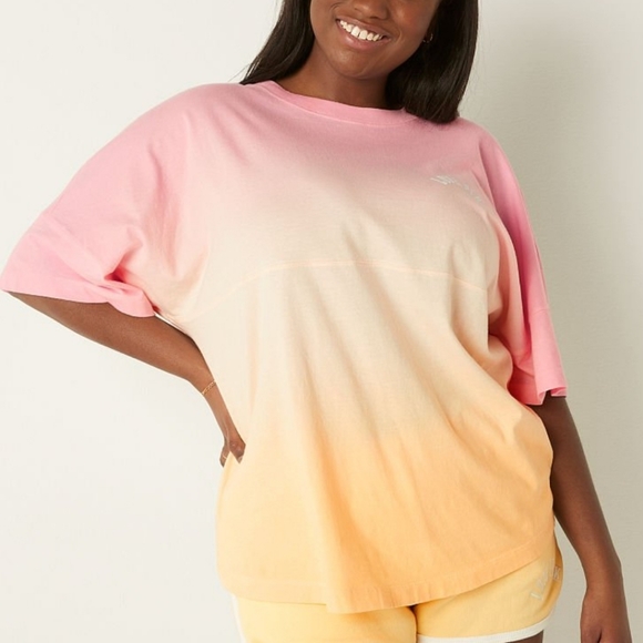 VS PINK Medium nwt crew tee - Picture 2 of 2